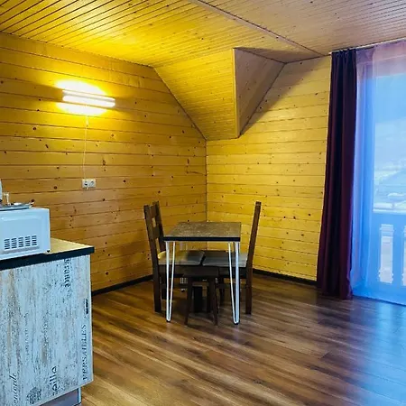 Nicole Affittacamere Bukovel